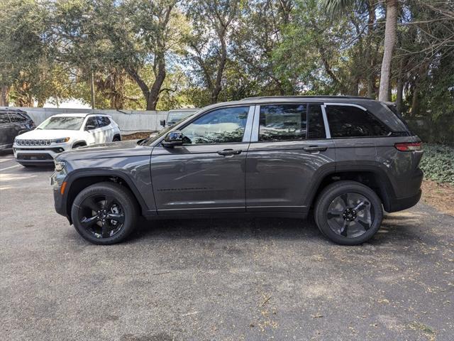 new 2025 Jeep Grand Cherokee car, priced at $41,925