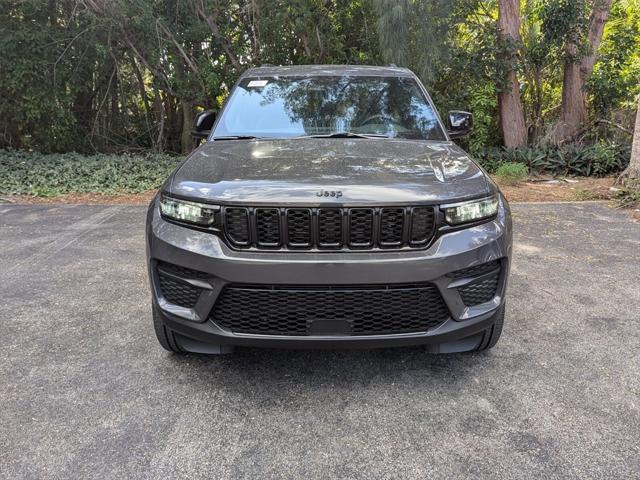 new 2025 Jeep Grand Cherokee car, priced at $41,925