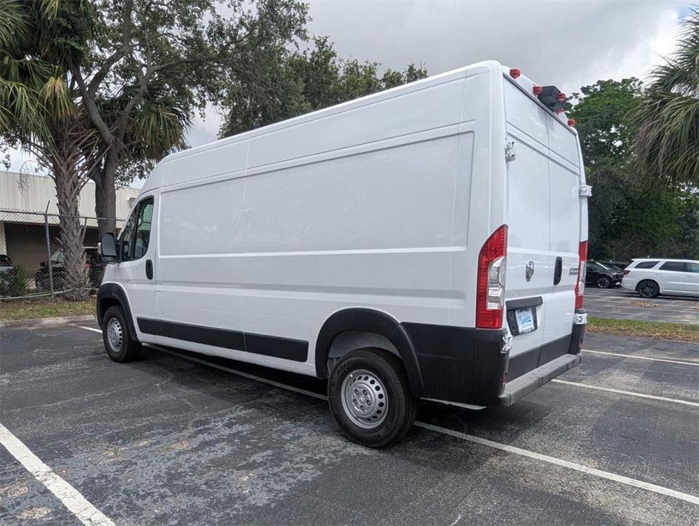 new 2025 Ram ProMaster 2500 car, priced at $44,067