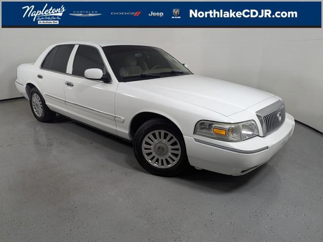 used 2007 Mercury Grand Marquis car, priced at $3,000