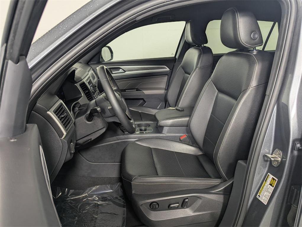 used 2022 Volkswagen Atlas Cross Sport car, priced at $18,988