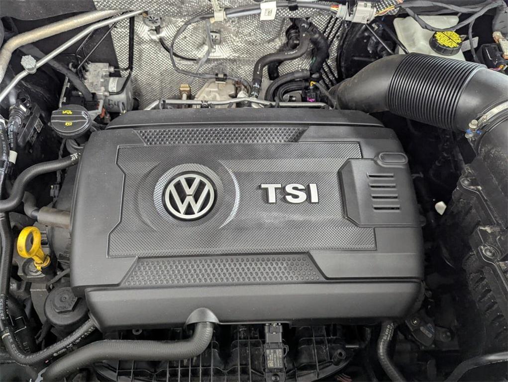 used 2022 Volkswagen Atlas Cross Sport car, priced at $18,988