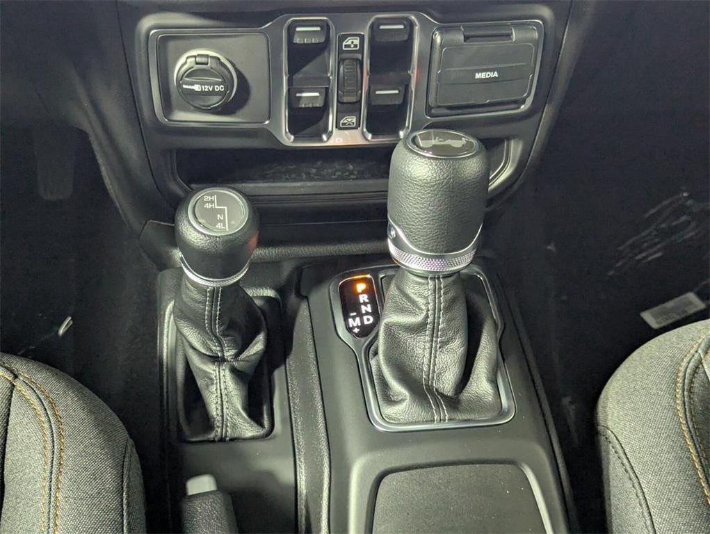 new 2025 Jeep Wrangler car, priced at $47,056