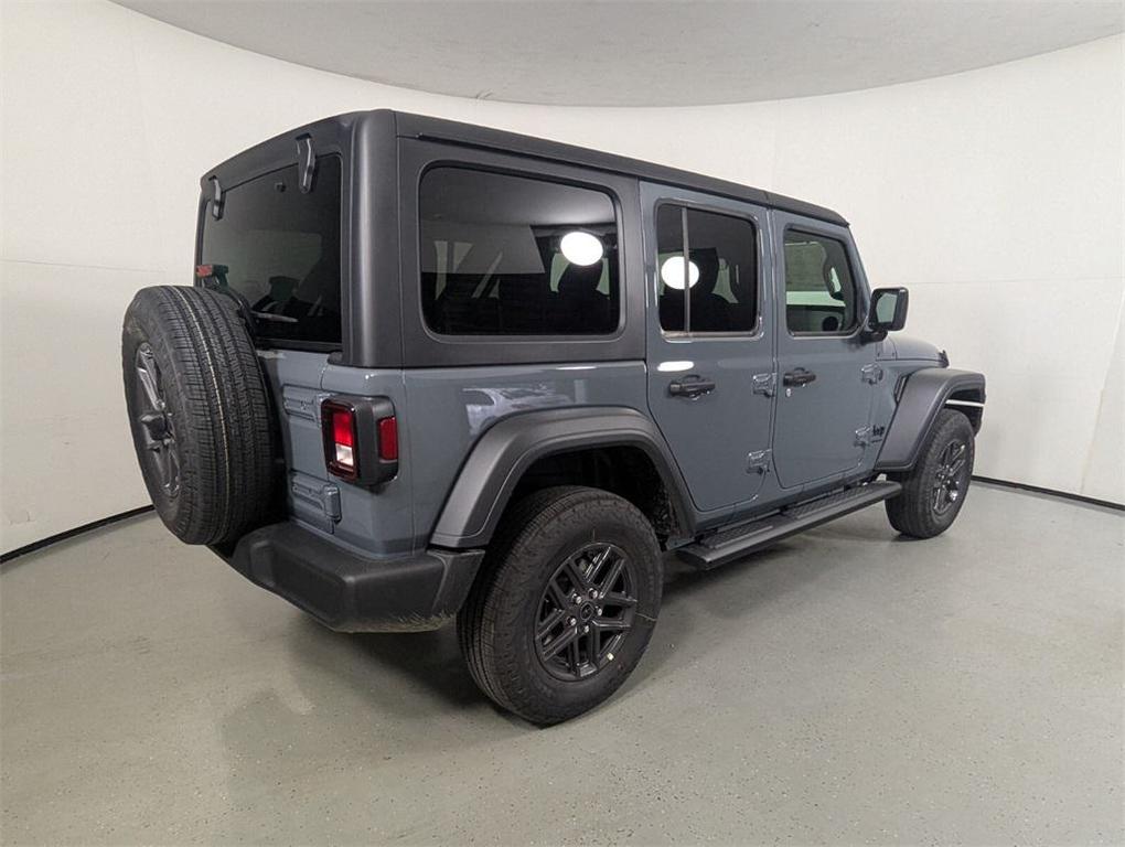 new 2025 Jeep Wrangler car, priced at $43,569