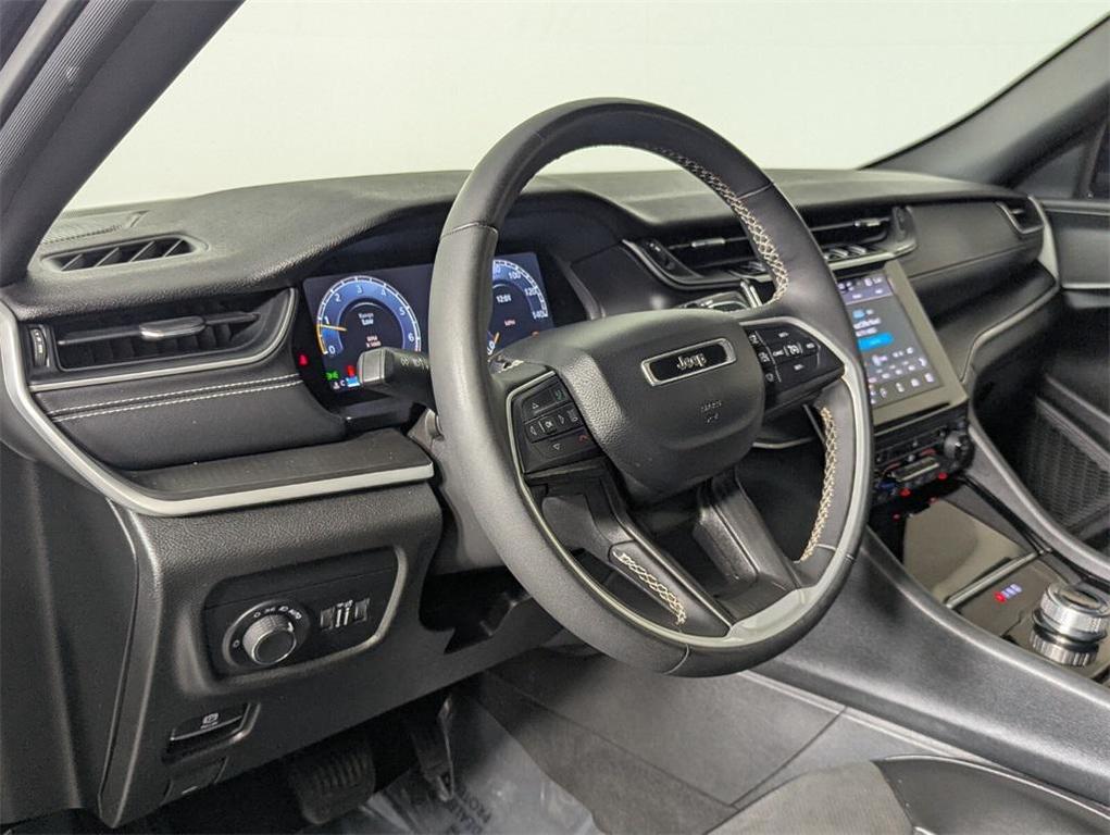 used 2023 Jeep Grand Cherokee car, priced at $24,388