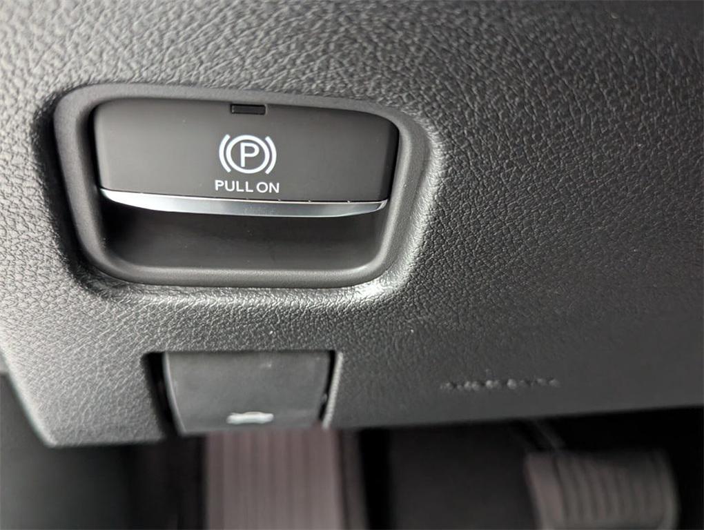 new 2025 Jeep Grand Cherokee car, priced at $38,520