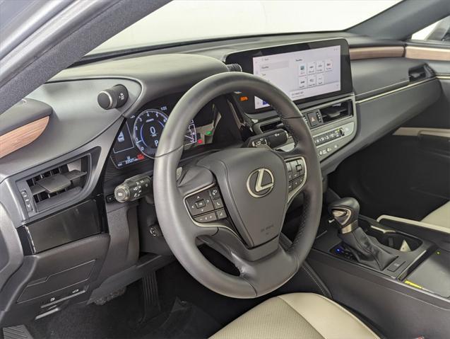 used 2023 Lexus ES 350 car, priced at $35,500