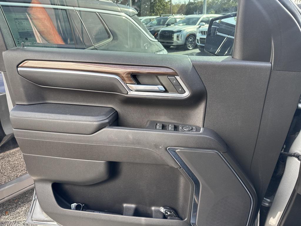 used 2023 Chevrolet Silverado 1500 car, priced at $40,688