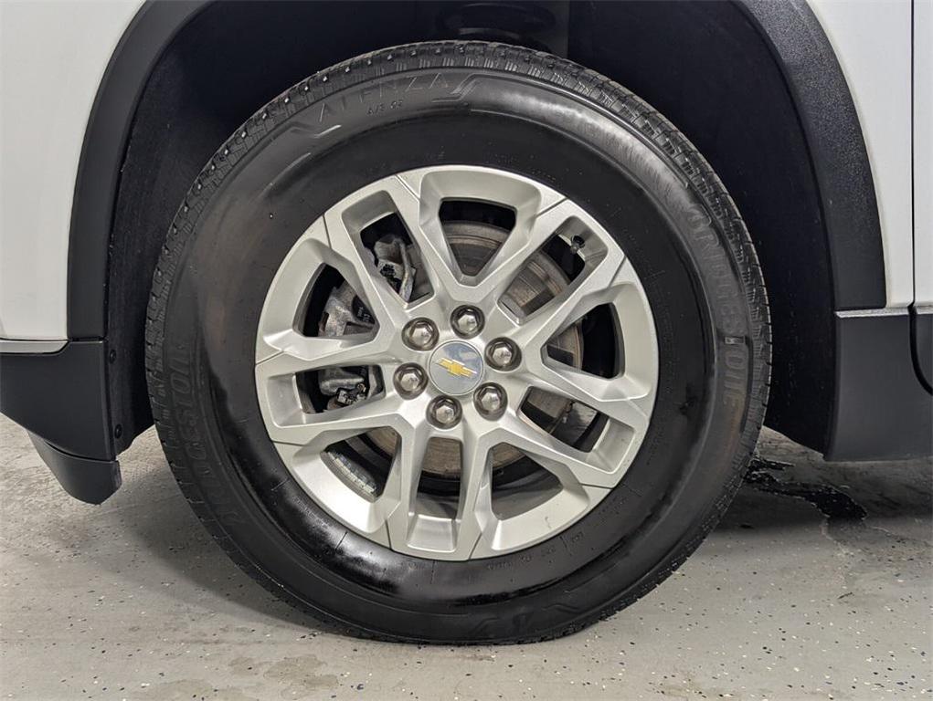 used 2021 Chevrolet Traverse car, priced at $21,888