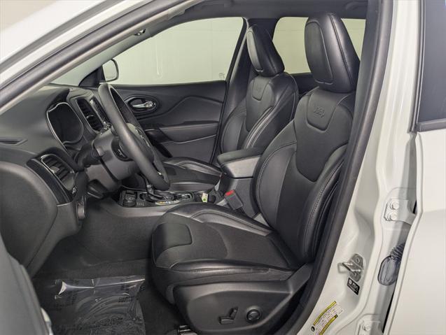 used 2023 Jeep Cherokee car, priced at $19,988