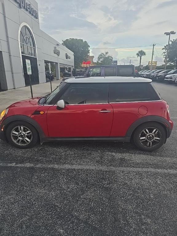 used 2013 MINI Hardtop car, priced at $4,992