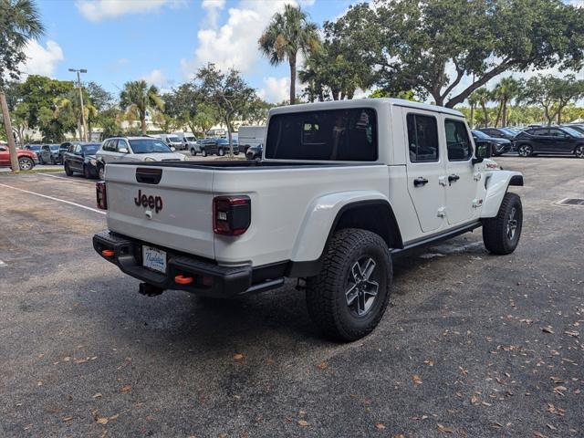 new 2024 Jeep Gladiator car, priced at $59,597