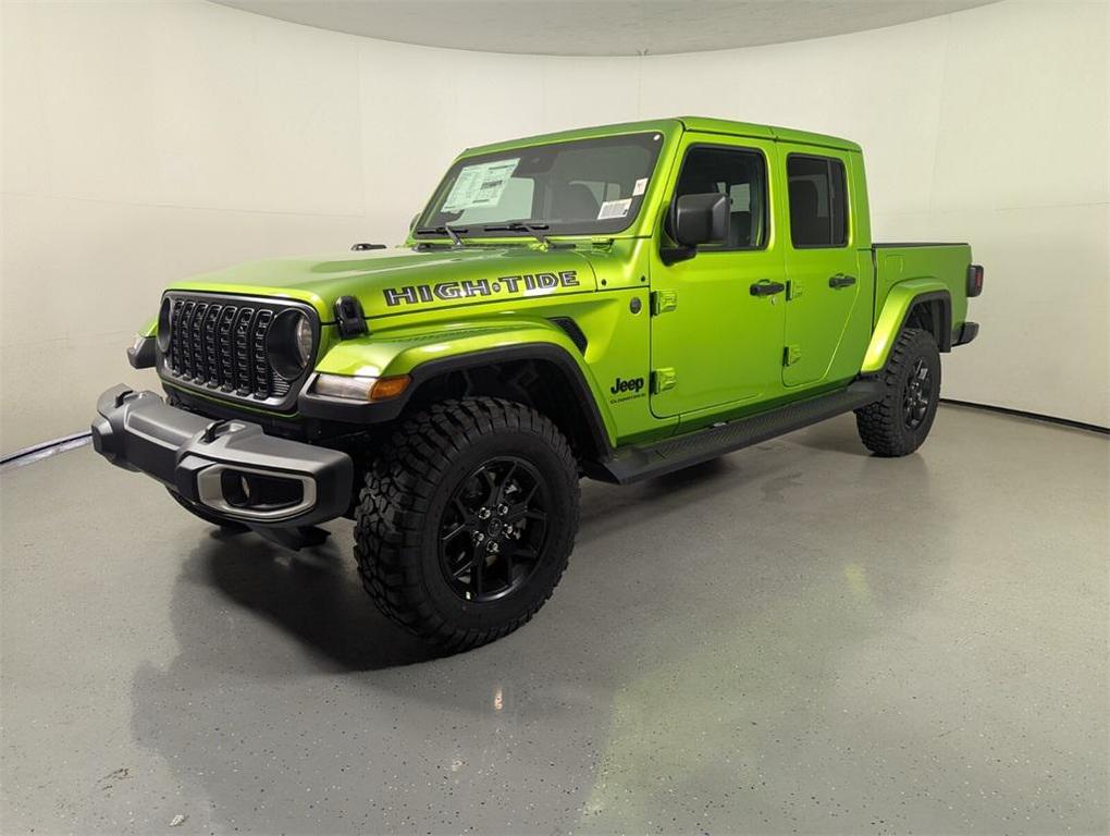 new 2025 Jeep Gladiator car, priced at $49,050