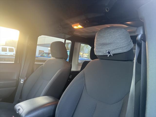 used 2015 Jeep Wrangler Unlimited car, priced at $12,992