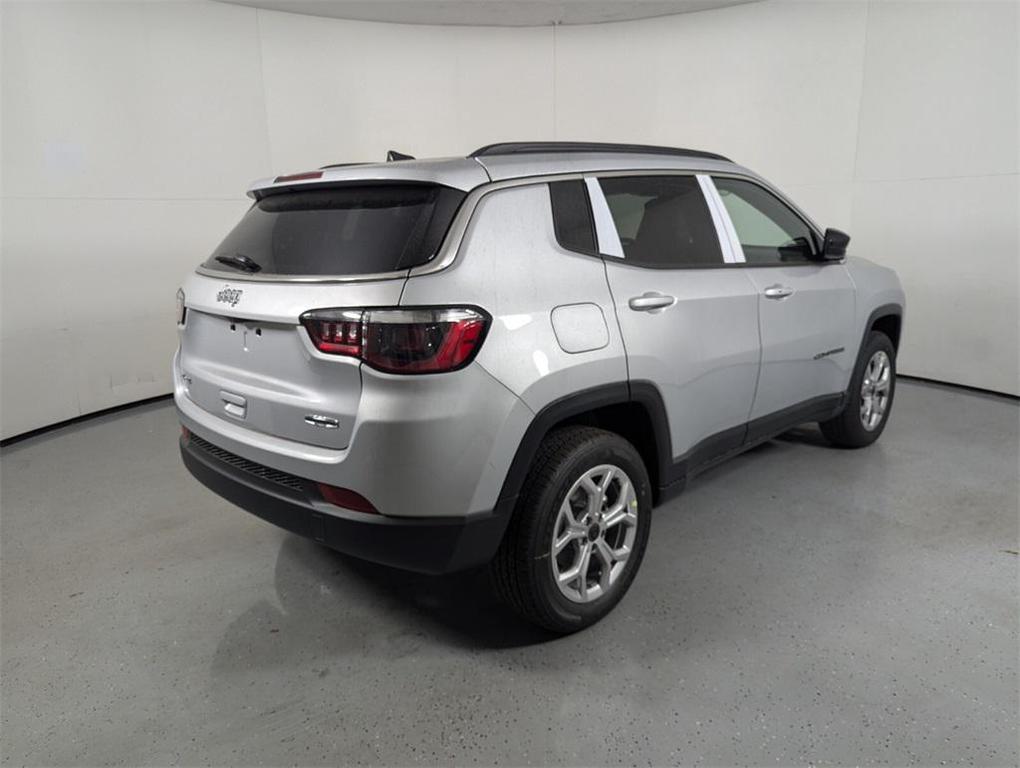new 2025 Jeep Compass car, priced at $22,992