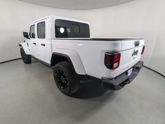 new 2025 Jeep Gladiator car, priced at $43,345