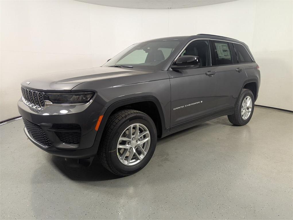 new 2025 Jeep Grand Cherokee car, priced at $31,203