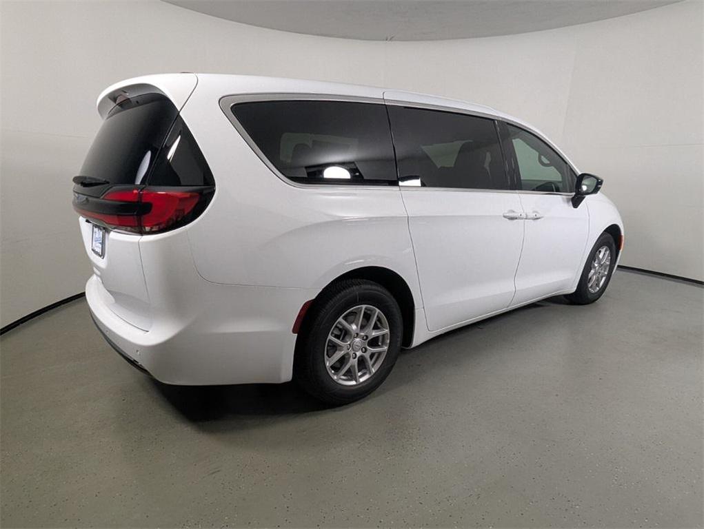 new 2026 Chrysler Pacifica car, priced at $42,910