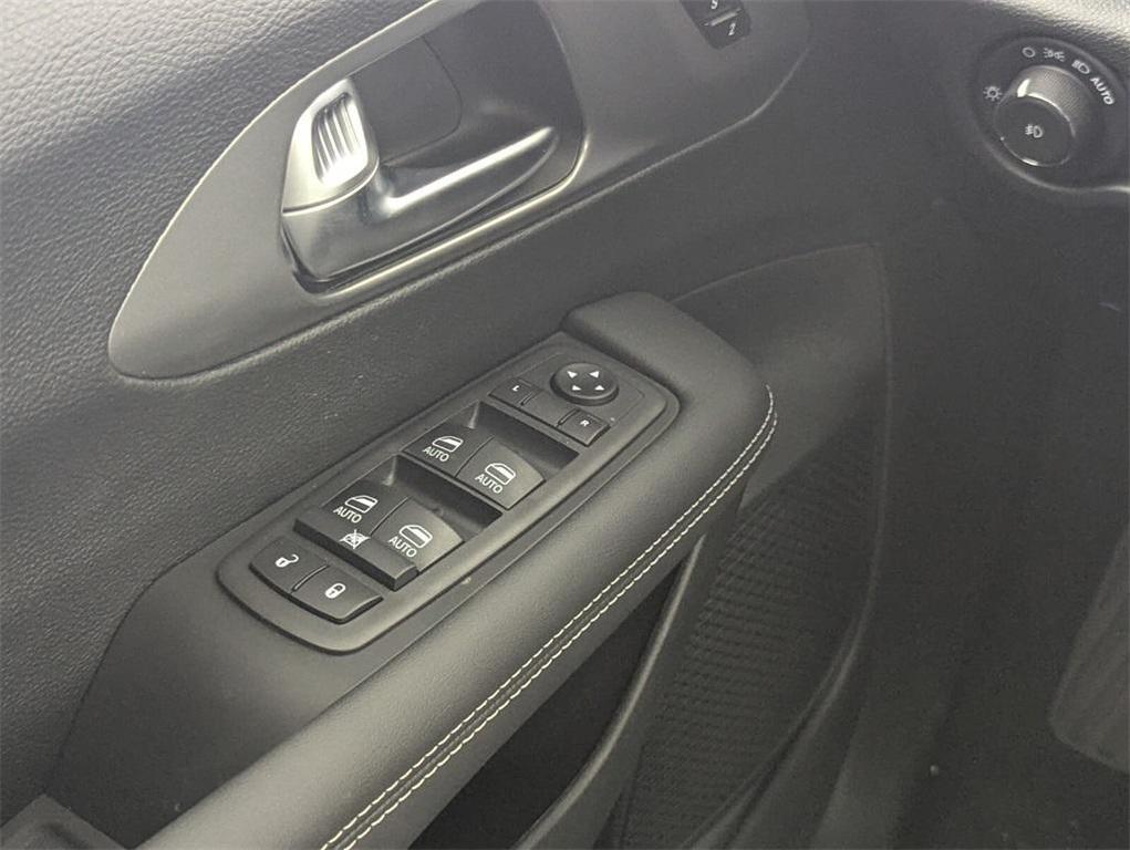 new 2026 Chrysler Pacifica car, priced at $36,709