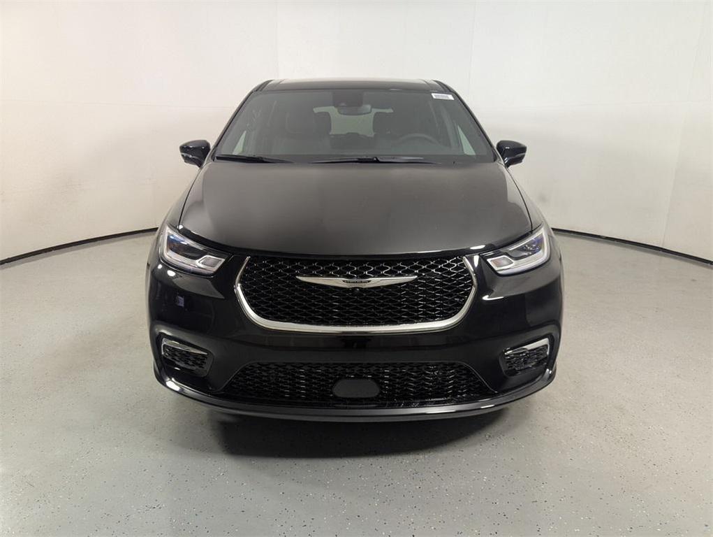 new 2026 Chrysler Pacifica car, priced at $36,709