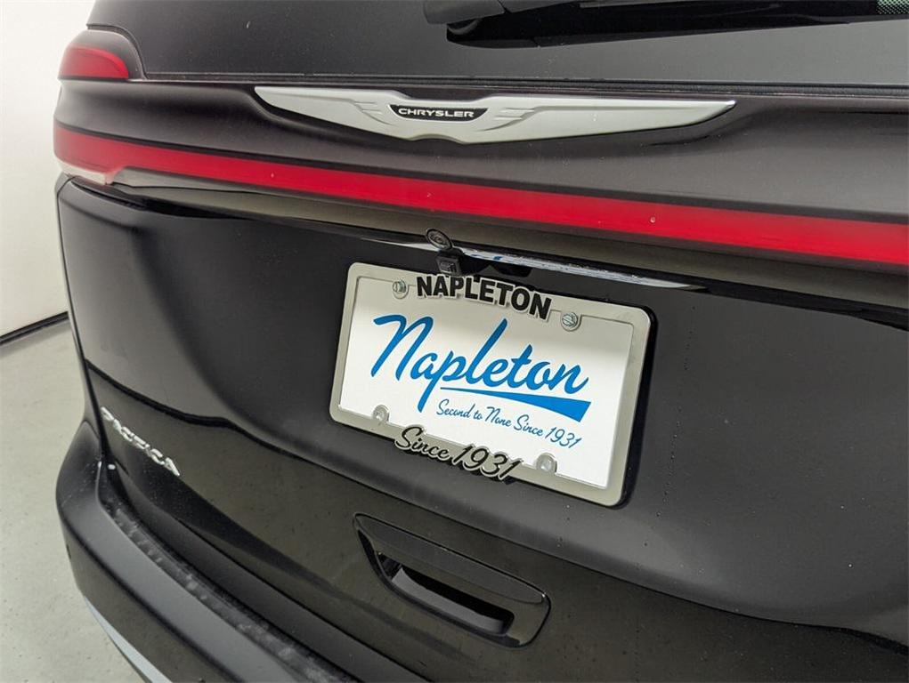 new 2026 Chrysler Pacifica car, priced at $36,709