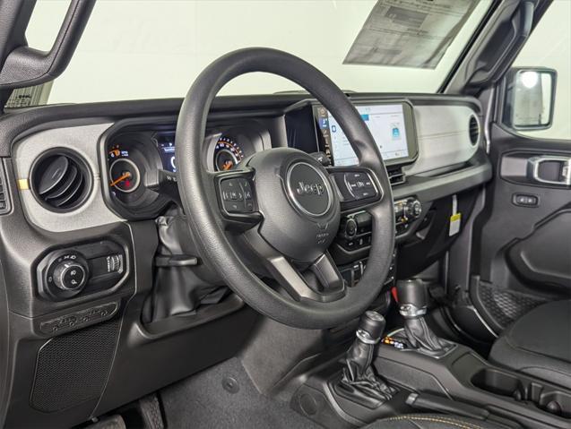 new 2025 Jeep Gladiator car, priced at $43,940