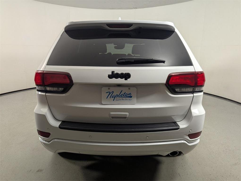 used 2022 Jeep Grand Cherokee car, priced at $23,992