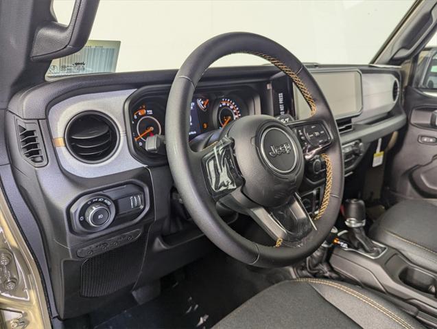 new 2025 Jeep Wrangler car, priced at $41,085