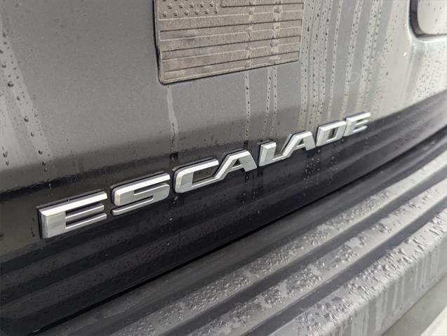 used 2019 Cadillac Escalade car, priced at $35,999