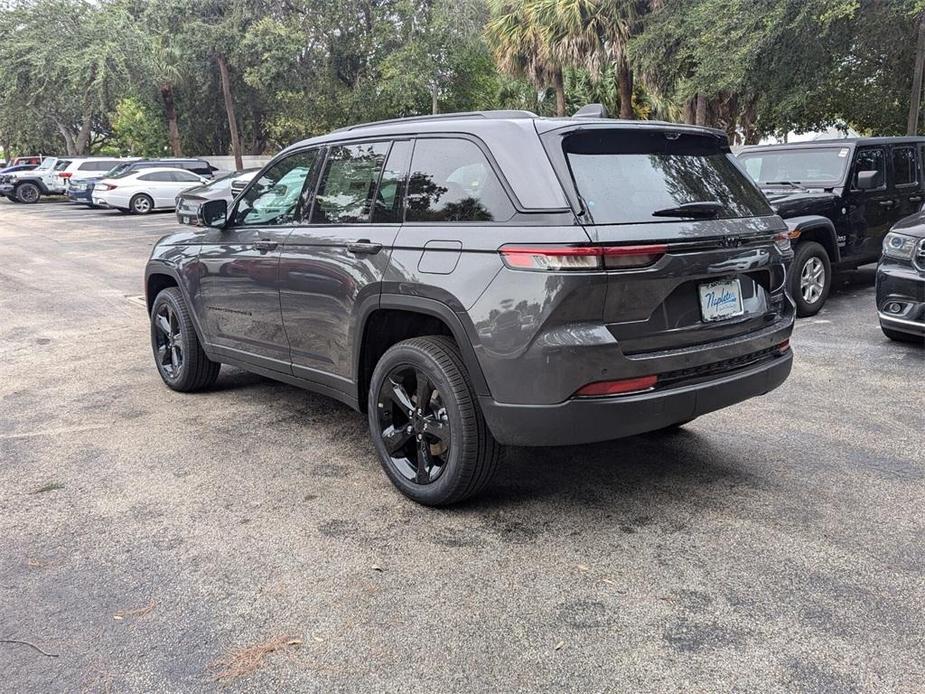 new 2024 Jeep Grand Cherokee car, priced at $42,685