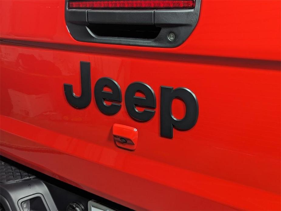 new 2024 Jeep Gladiator car, priced at $43,961