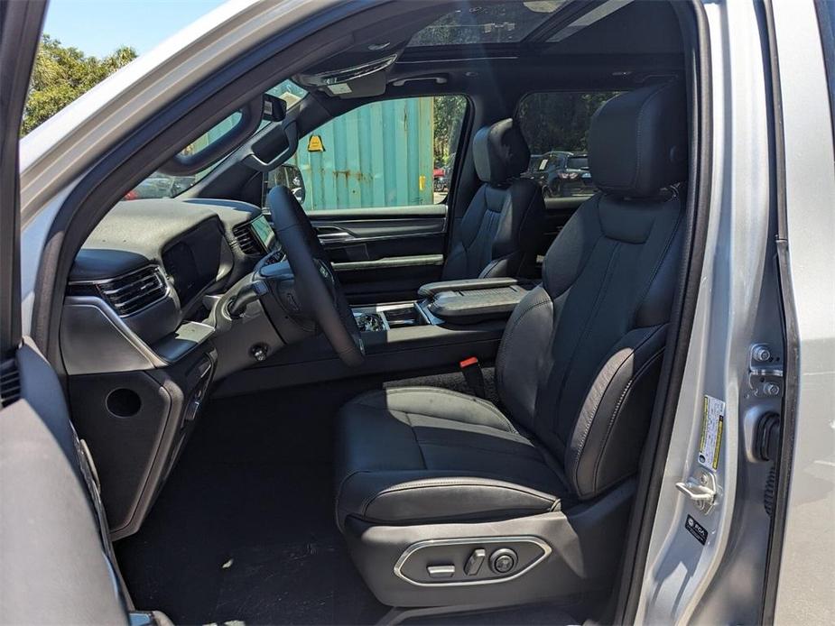 new 2024 Jeep Wagoneer car, priced at $72,429