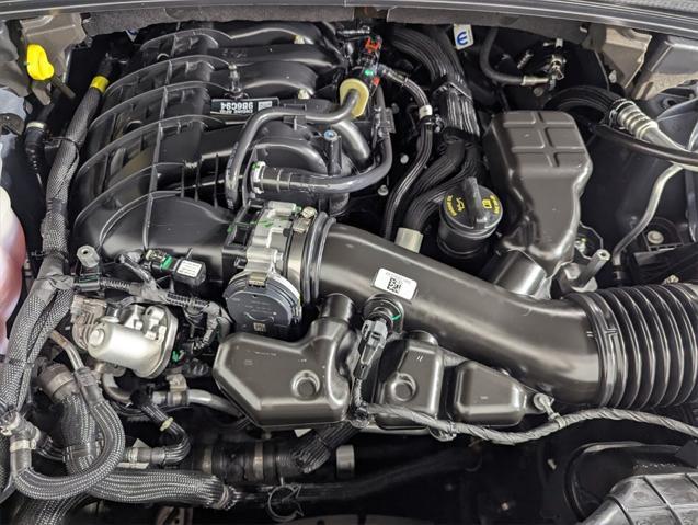 new 2025 Jeep Grand Cherokee car, priced at $28,582