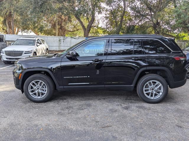 new 2025 Jeep Grand Cherokee car, priced at $38,000