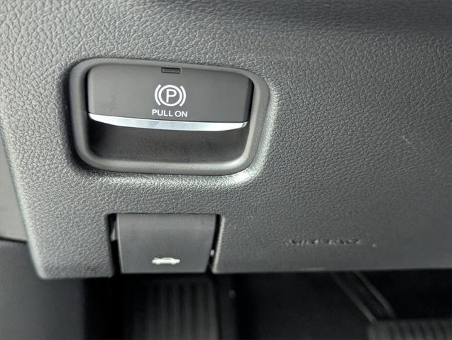 new 2025 Jeep Grand Cherokee car, priced at $28,582