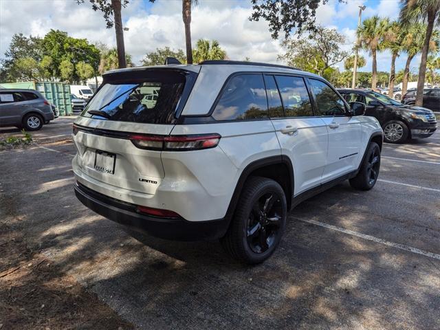 new 2024 Jeep Grand Cherokee car, priced at $48,149