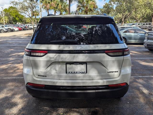 new 2024 Jeep Grand Cherokee car, priced at $48,149