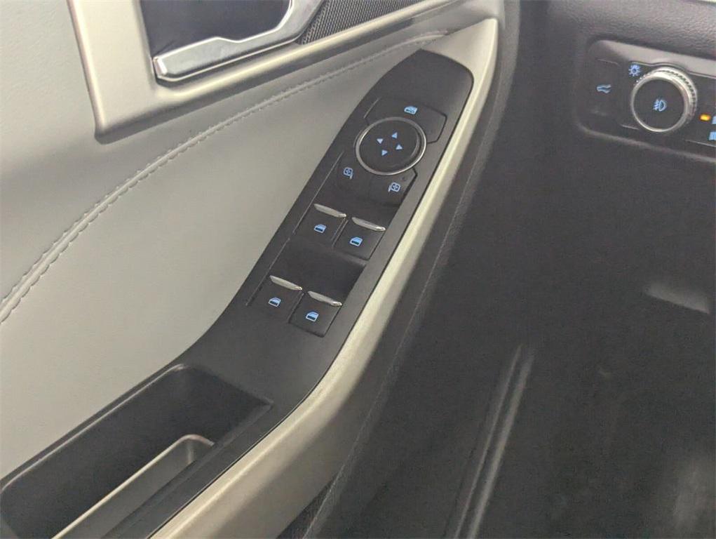 used 2022 Ford Explorer car, priced at $28,992