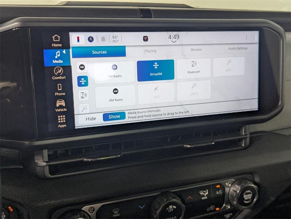 new 2025 Jeep Gladiator car, priced at $42,283
