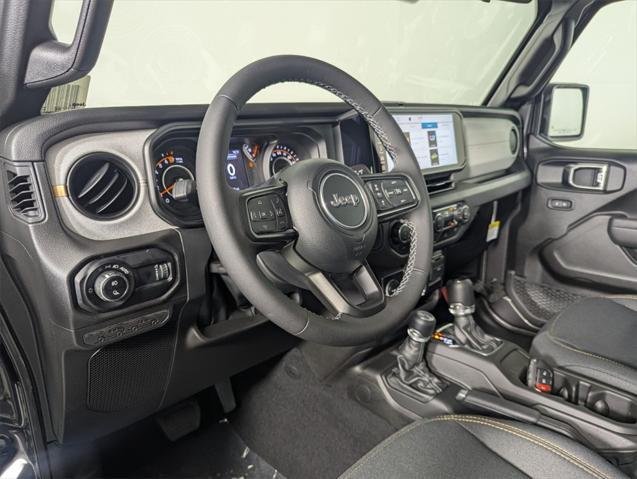 new 2025 Jeep Gladiator car, priced at $40,688