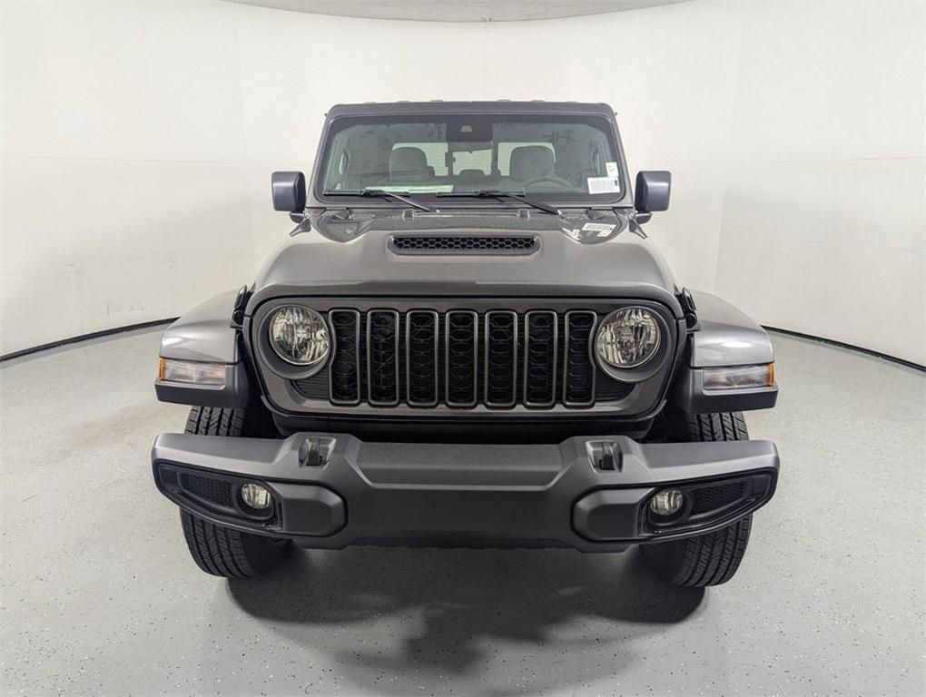 new 2025 Jeep Gladiator car, priced at $42,283