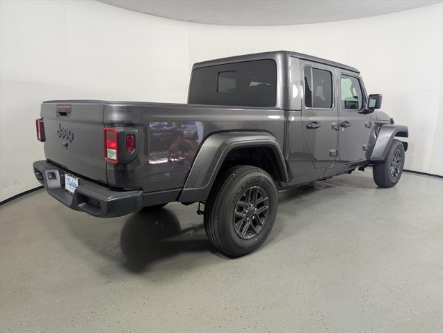 new 2025 Jeep Gladiator car, priced at $40,688