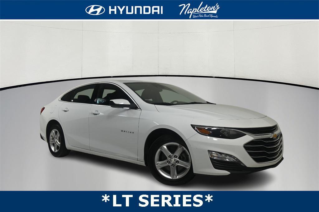 used 2023 Chevrolet Malibu car, priced at $14,992