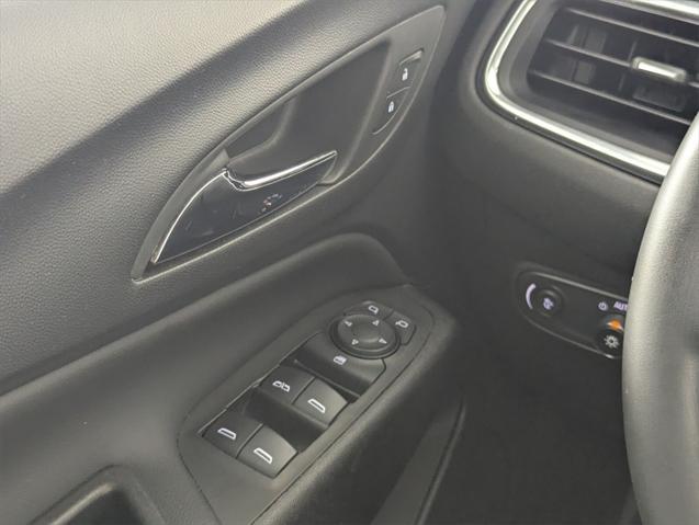 used 2024 Chevrolet Equinox car, priced at $18,992