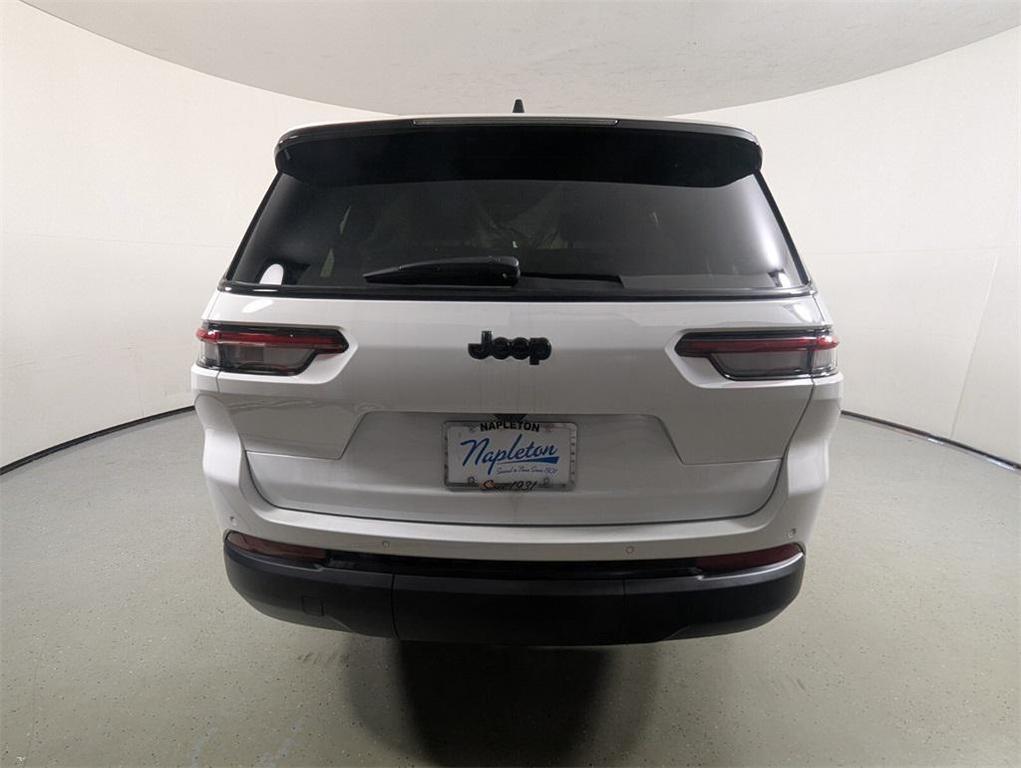 new 2025 Jeep Grand Cherokee L car, priced at $40,708