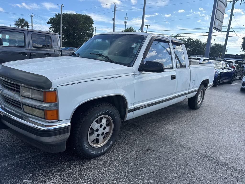 used 1995 Chevrolet 1500 car, priced at $3,992