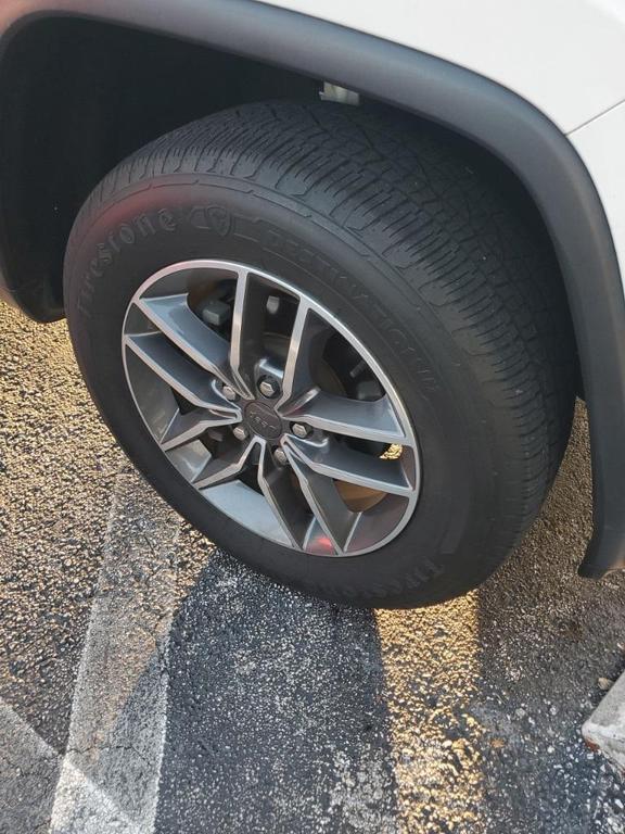 used 2019 Jeep Grand Cherokee car, priced at $15,992