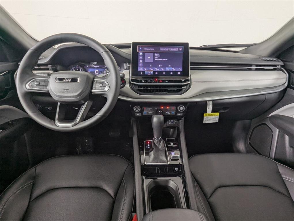new 2025 Jeep Compass car, priced at $27,770
