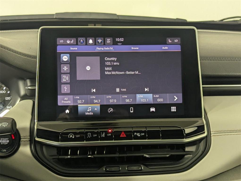 new 2025 Jeep Compass car, priced at $27,770