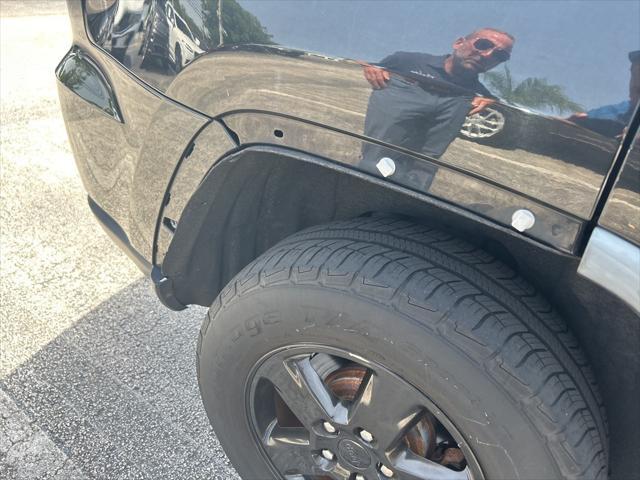 used 2012 Jeep Grand Cherokee car, priced at $4,992